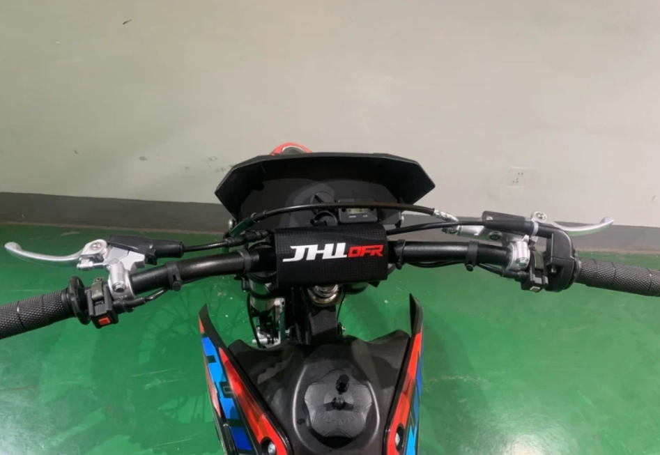 Питбайк JHLMOTO JHLofr LK125 17/14 (ZS154FMI-2) в Бердске