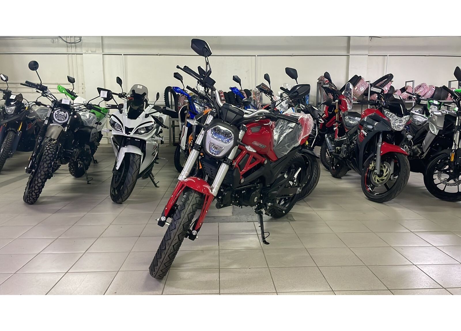 Мотоцикл VMC Monster - 250сс (replica Ducati Monster), дисковый тормоз, баланс. вал. в Бердске Мотоцикл VMC Monster - 250сс (replica Ducati Monster), дисковый тормоз, баланс. вал. в Бердске
