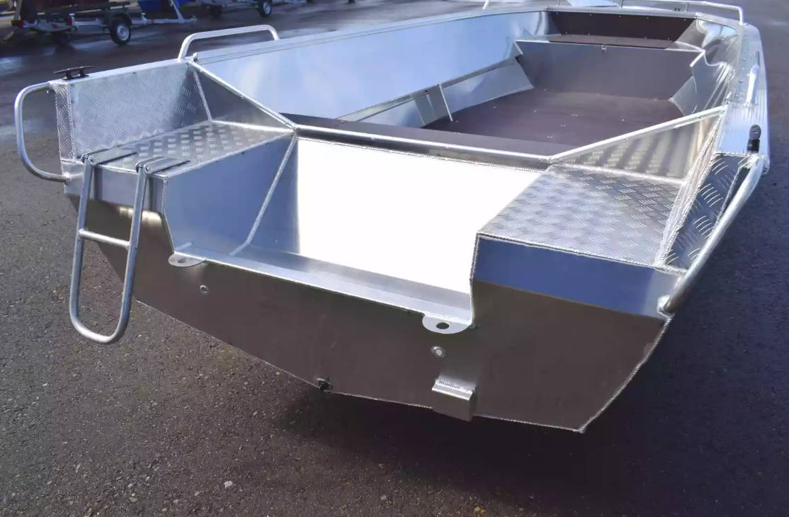 Алюминиевая лодка Неман-500 P в Бердске