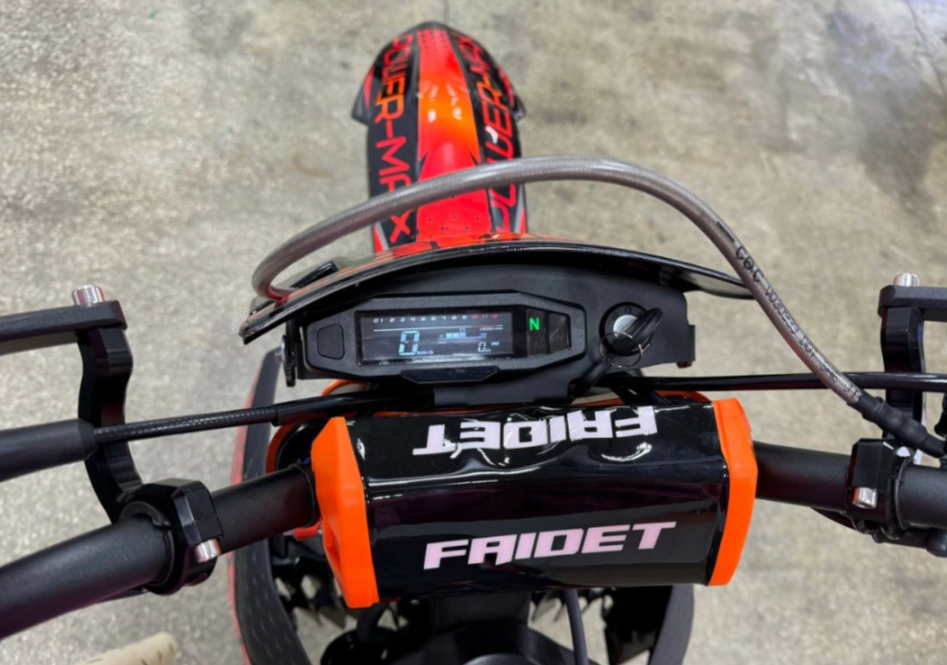 Кроссовый мотоцикл FAIDET PR300 MAX WP в Бердске