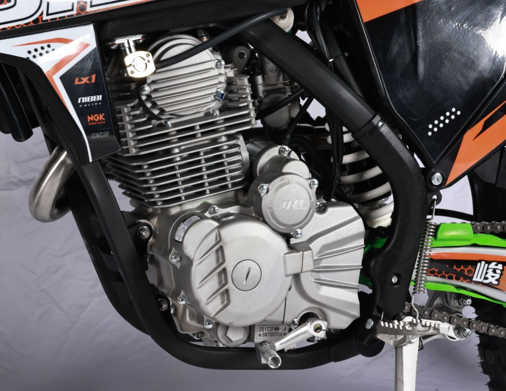 Мотоцикл JHLMOTO JHL LX1 CB250 (172FMM-3A) в Бердске