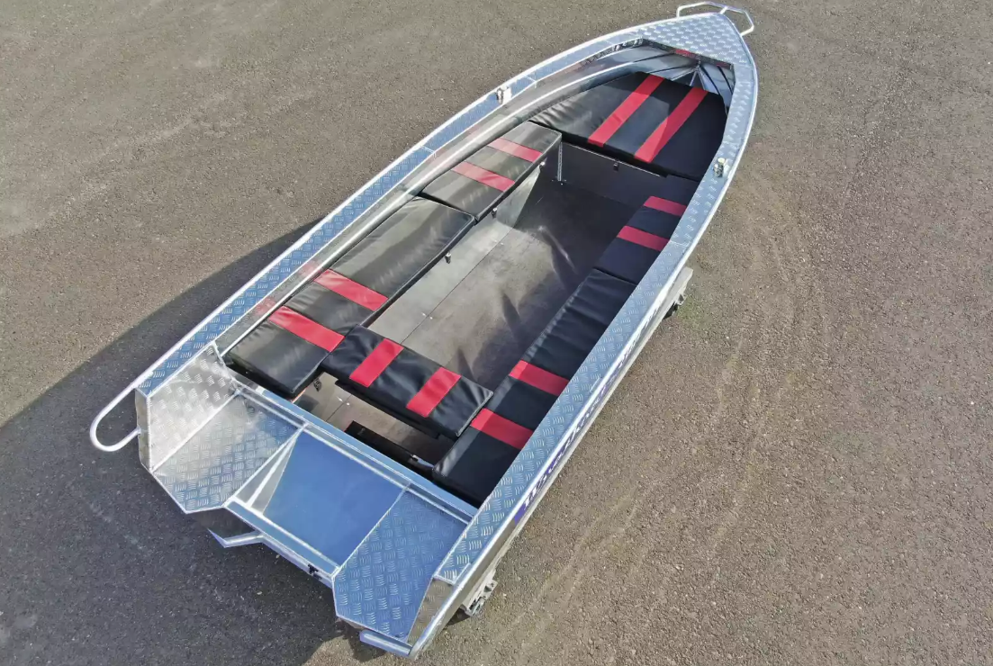 Алюминиевая лодка Wyatboat-390РМ увеличенный борт в Бердске