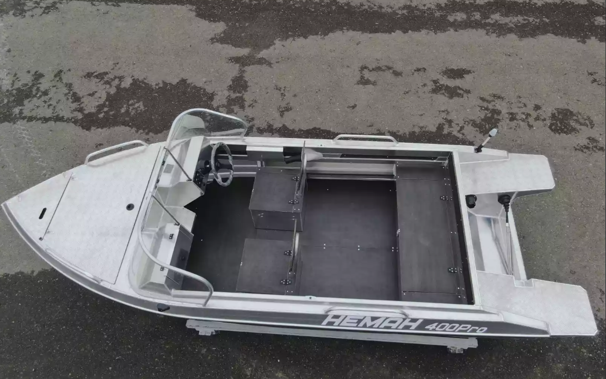Алюминиевый катер Neman-400 PRO в Бердске Алюминиевый катер Neman-400 PRO в Бердске