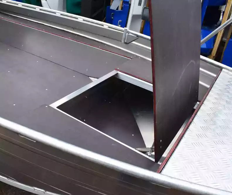 Алюминиевая лодка  Wyatboat-430 Master в Бердске