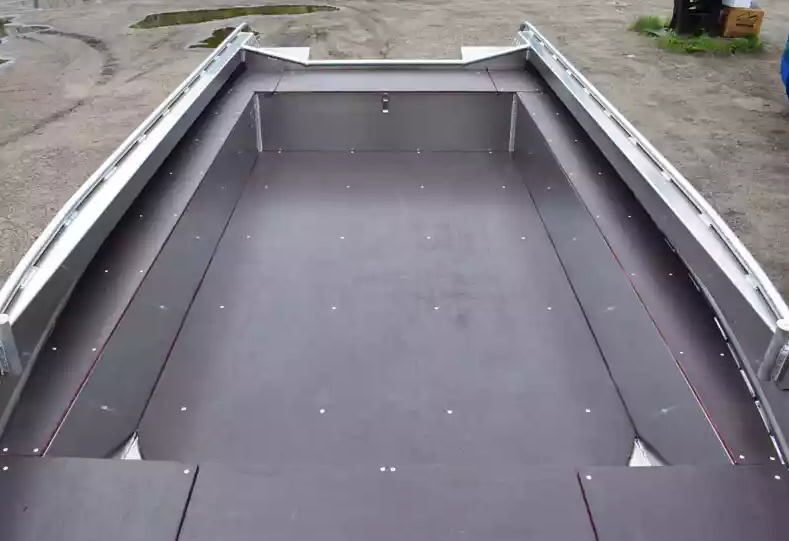 Алюминиевая лодка  Wyatboat-430 Master в Бердске