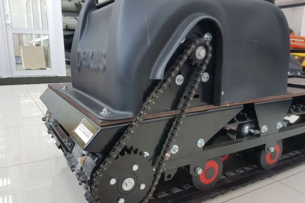 Мотобуксировщик PAXUS 650 AVANT 15 л.с. в Бердске