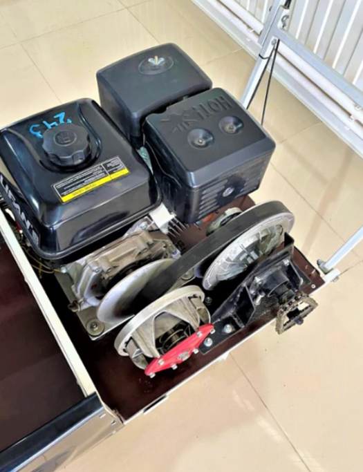 Мотобуксировщик ЕНОТ 2М 15 л.с. в Бердске