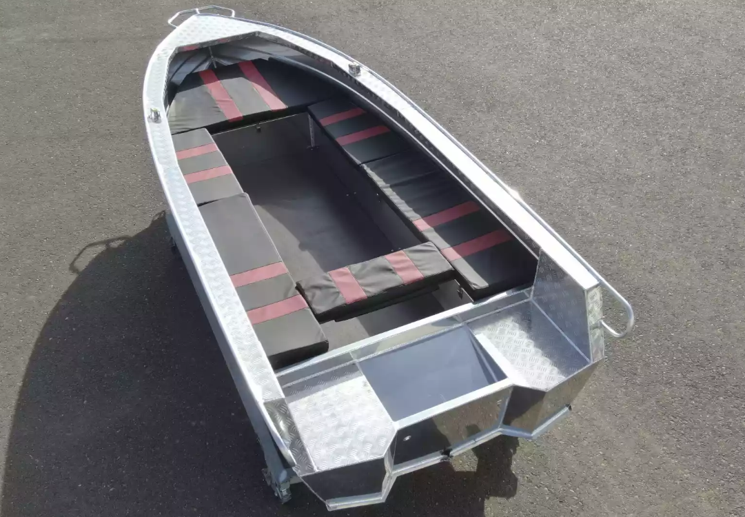 Алюминиевая лодка Wyatboat-390РМ увеличенный борт в Бердске