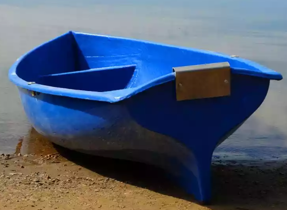 Стеклопластиковая лодка Омуль в Бердске