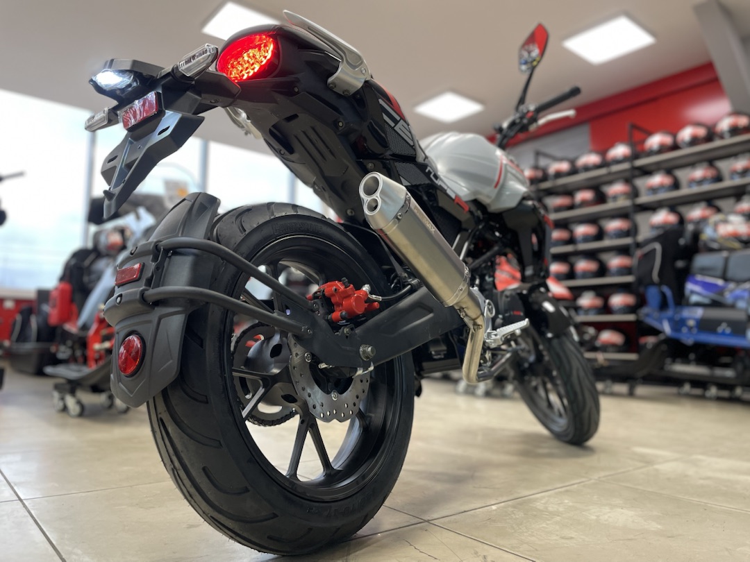 Мопед PROMAX CB150R (49) в Бердске