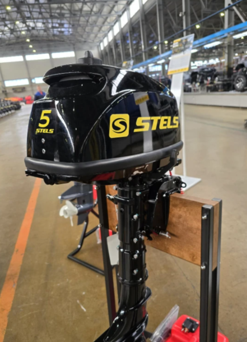 Лодочный мотор STELS 5HP в Бердске