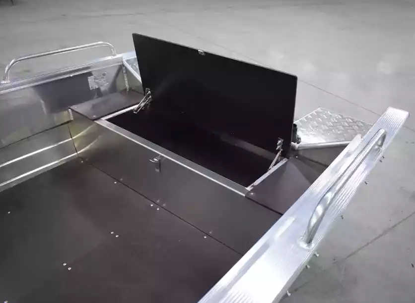 Алюминиевая лодка  Wyatboat-430 Р в Бердске