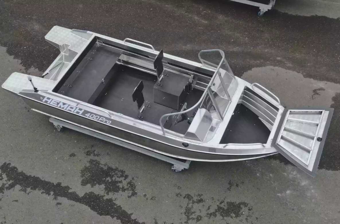 Алюминиевый катер Neman-400 PRO в Бердске Алюминиевый катер Neman-400 PRO в Бердске