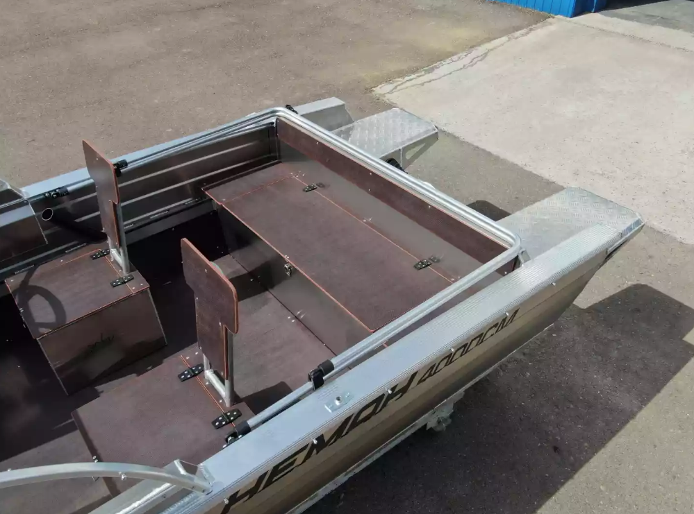 Алюминиевая лодка  Неман-400 DCM NEW в Бердске