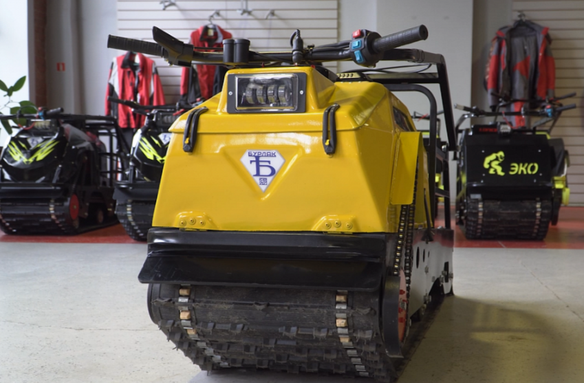 Мотобуксировщик Пионер 15 л.с. (рама пластик) в Бердске