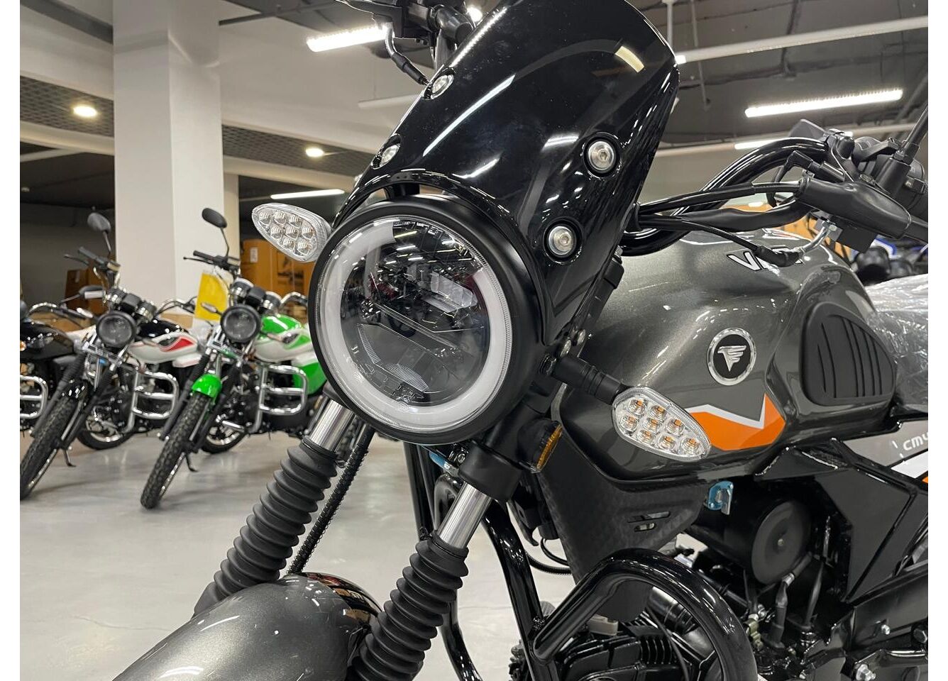 Мопед VMC NOVA 49сс (125сс) Led Full, дисковый тормоз, RKB RATO с баланс. валом, сигнализация в Бердске