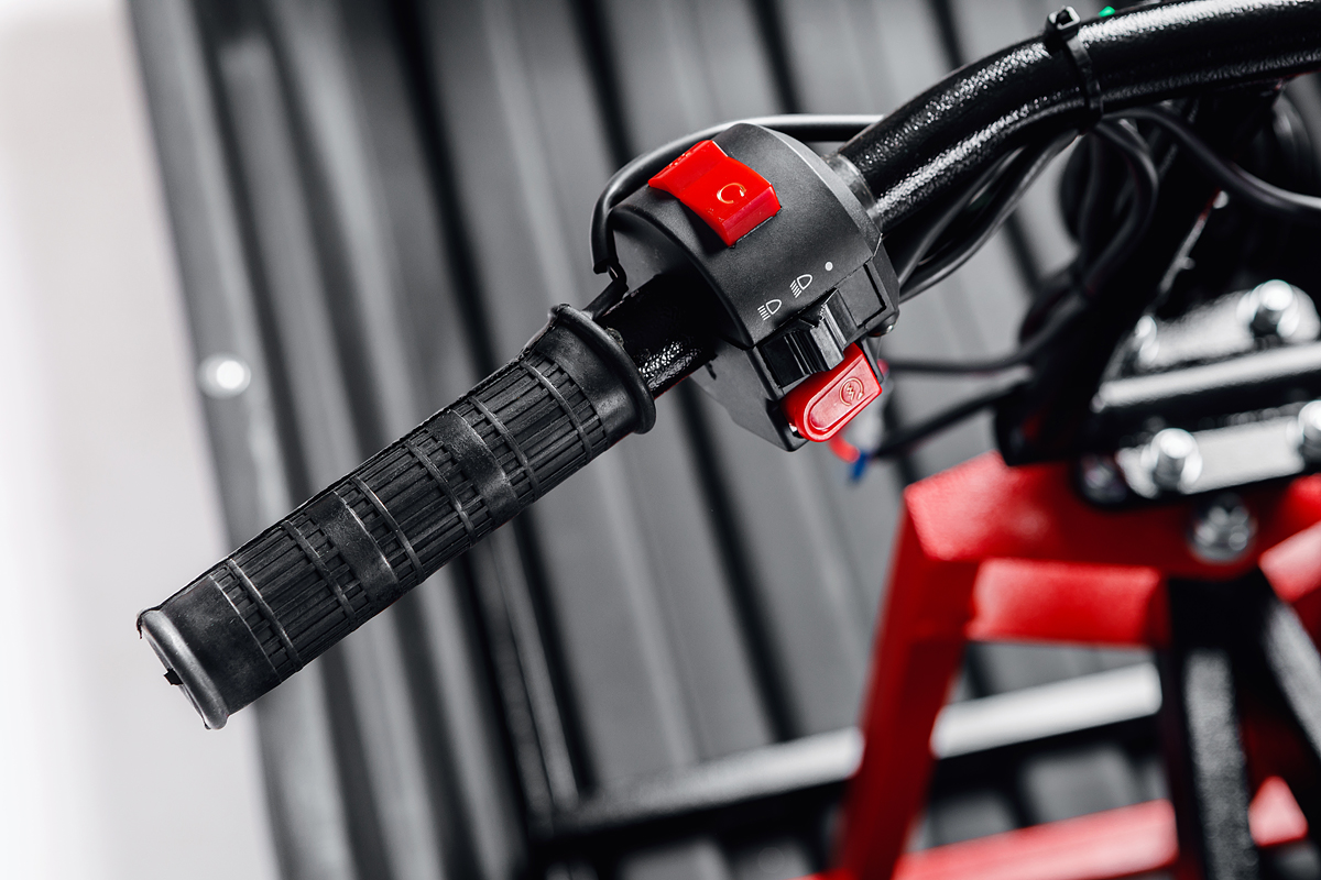 Модуль толкач IKUDZO TERRAIN с подогревом ручек в Бердске