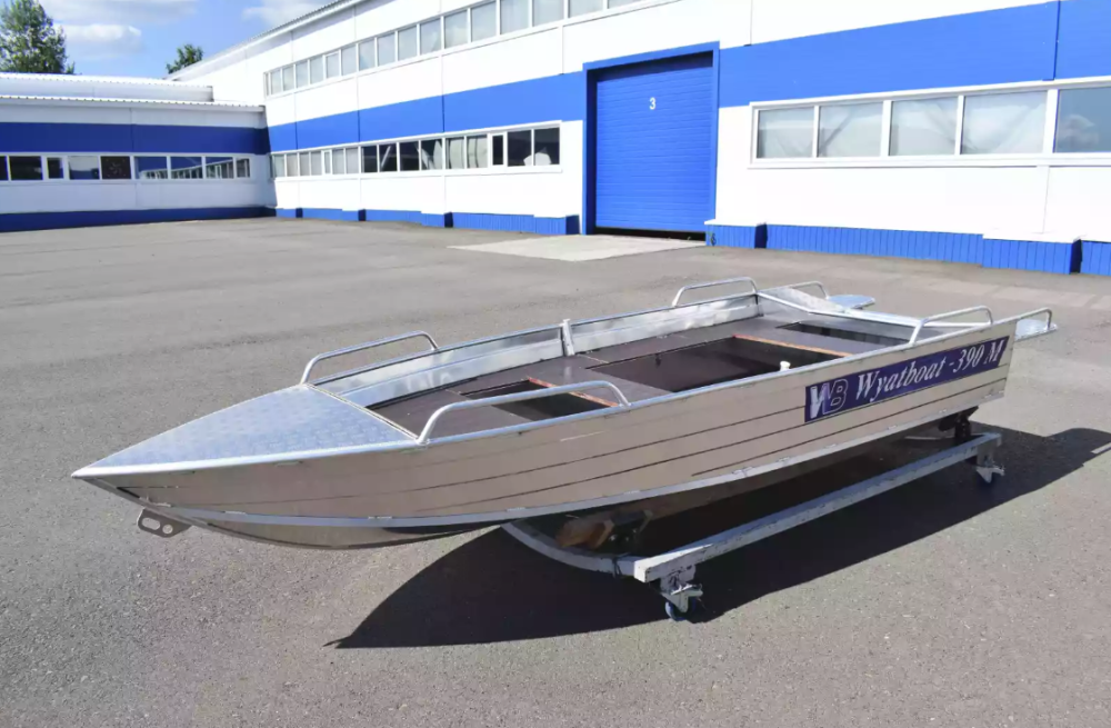 Алюминиевая лодка Wyatboat-390 M в Бердске Алюминиевая лодка Wyatboat-390 M в Бердске