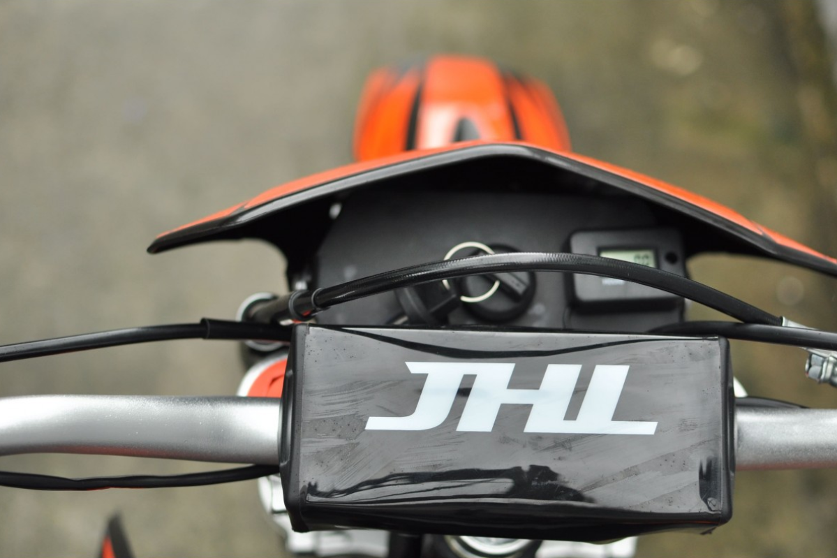Мотоцикл JHLMOTO JHL MX300 PR300 (175FMN) в Бердске