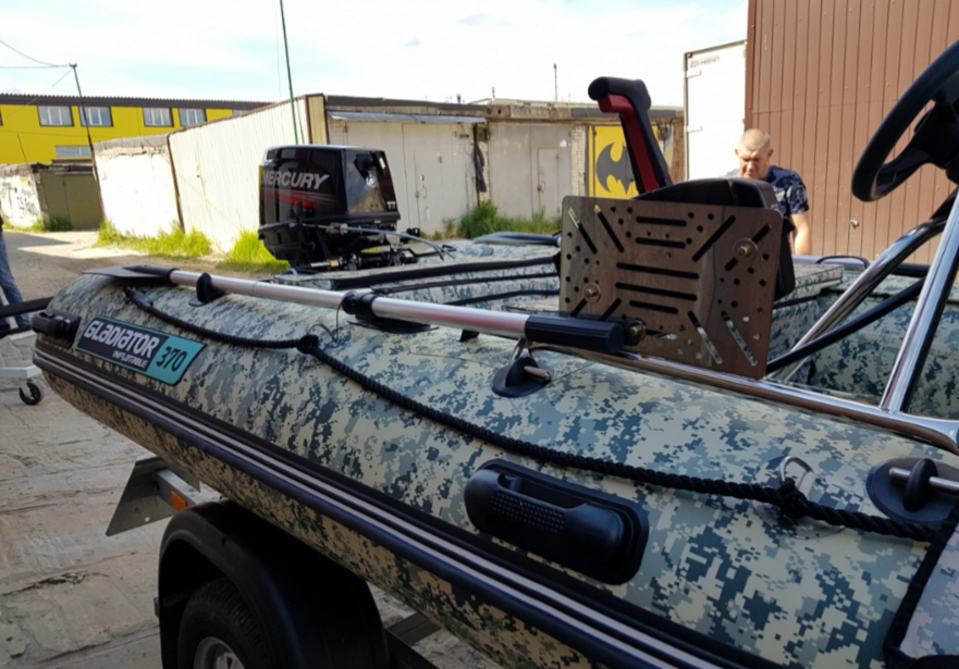 НАДУВНАЯ ЛОДКА GLADIATOR C370AL в Бердске