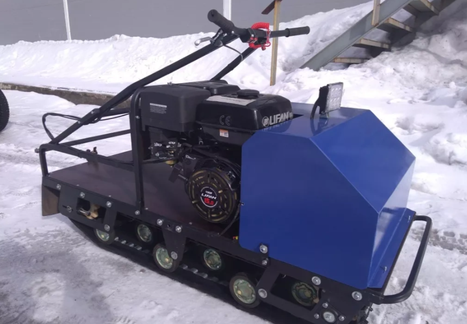 Мотобуксировщик AhtaR ЗИМА с реверсом (задний ход) в Бердске