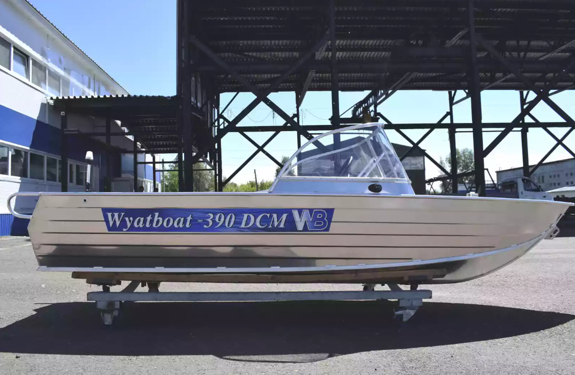Алюминиевая лодка Wyatboat-390 DCM в Бердске