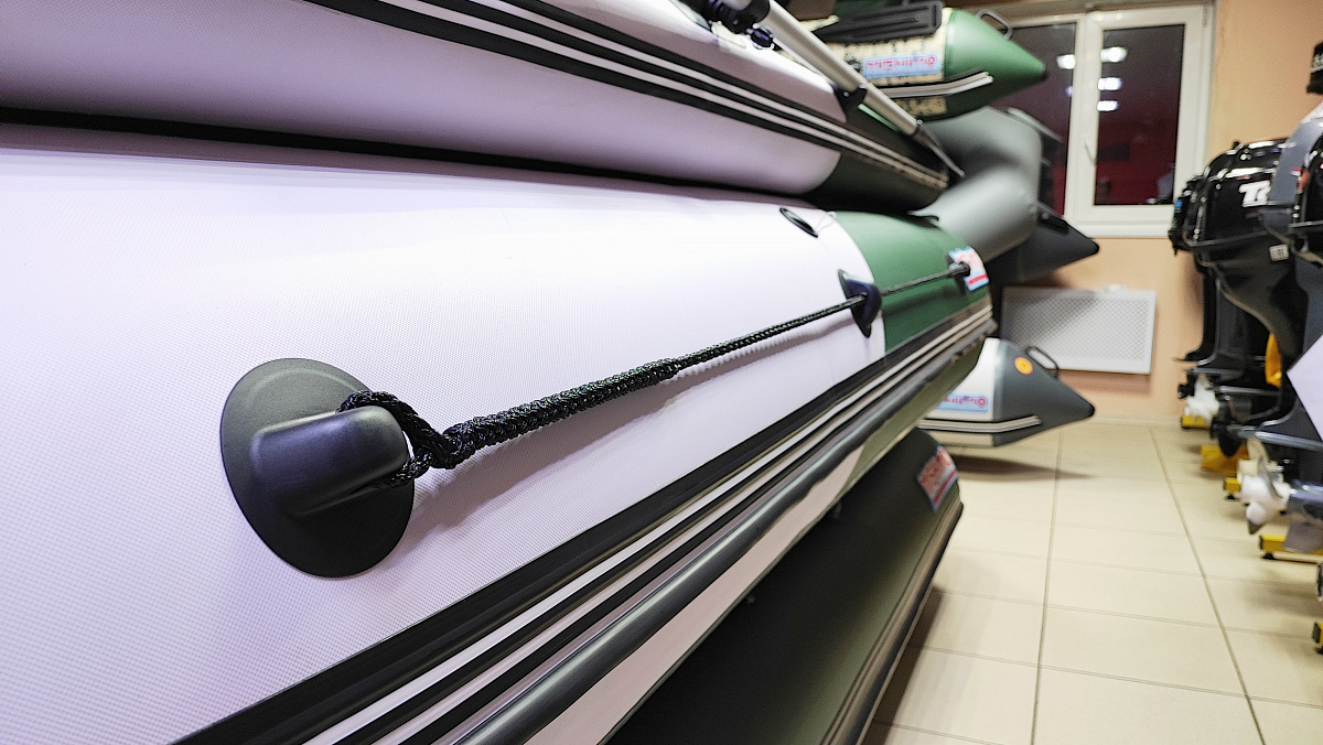 Лодка MISHIMO FAMILY PRO 390 в Бердске