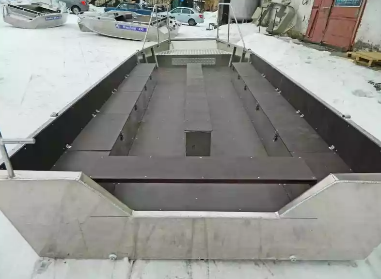 Алюминиевая лодка Wyatboat-600 в Бердске