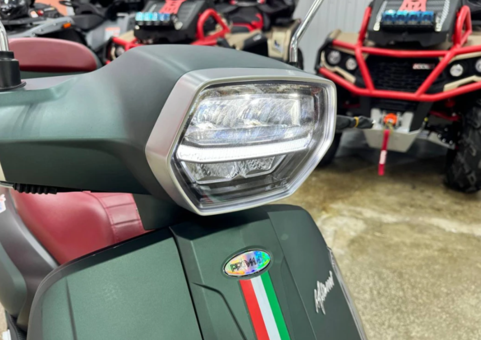 Скутер PROMAX Miami 240 (49) в Бердске