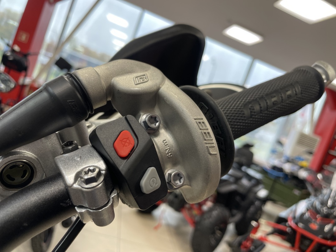 Кроссовый мотоцикл PROMAX BLACKOUT NB300 MX в Бердске