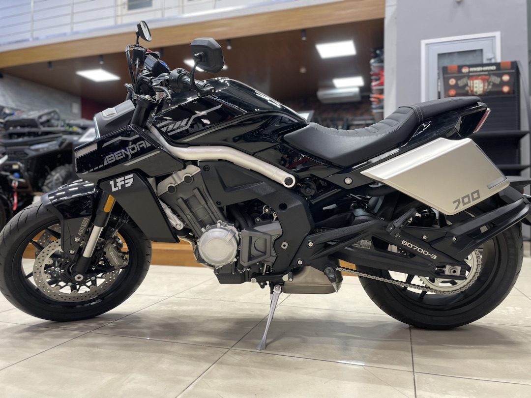 Мотоцикл Benda LFS 700 в Бердске