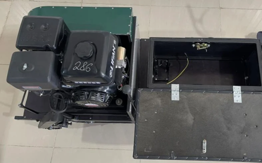 Мотобуксировщик ЕНОТ 4М в Бердске