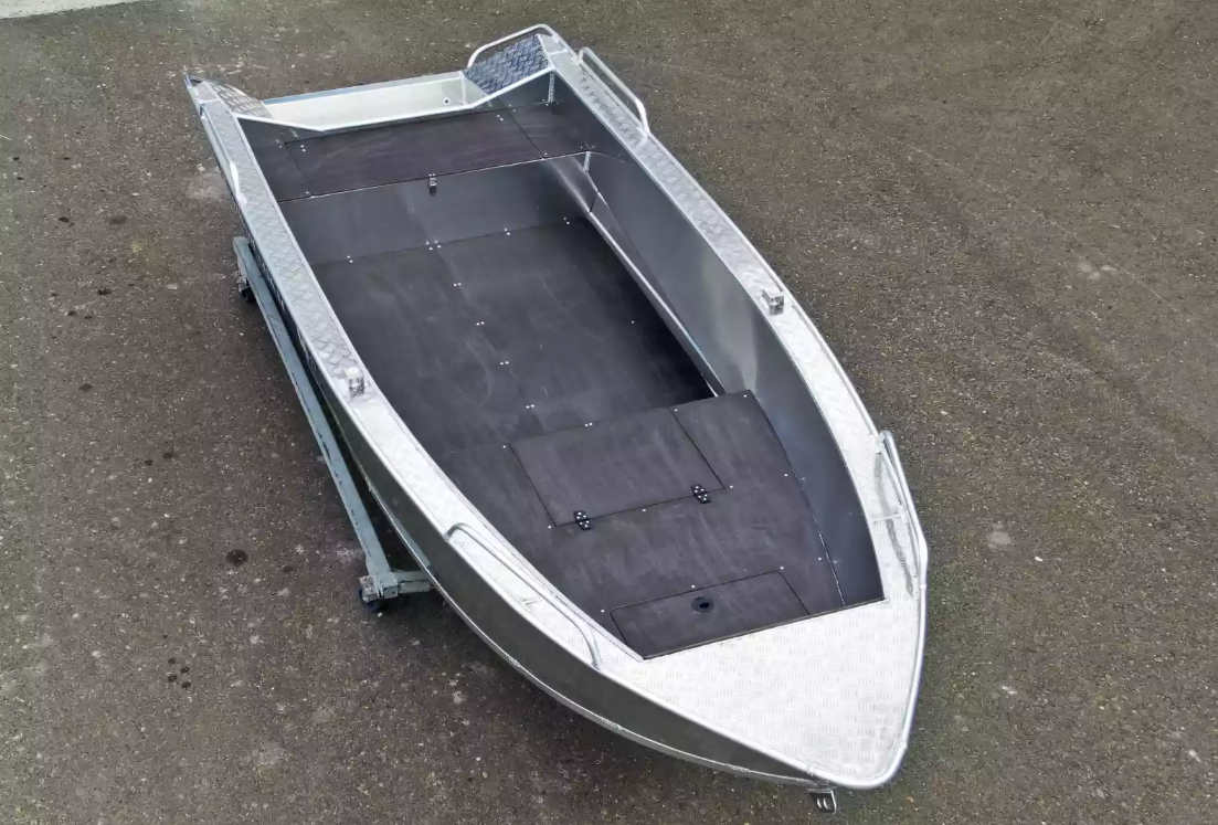 Алюминиевая лодка  Wyatboat-430М FISH в Бердске