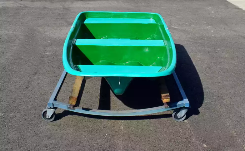 Стеклопластиковая лодка Старт (тримаран) в Бердске