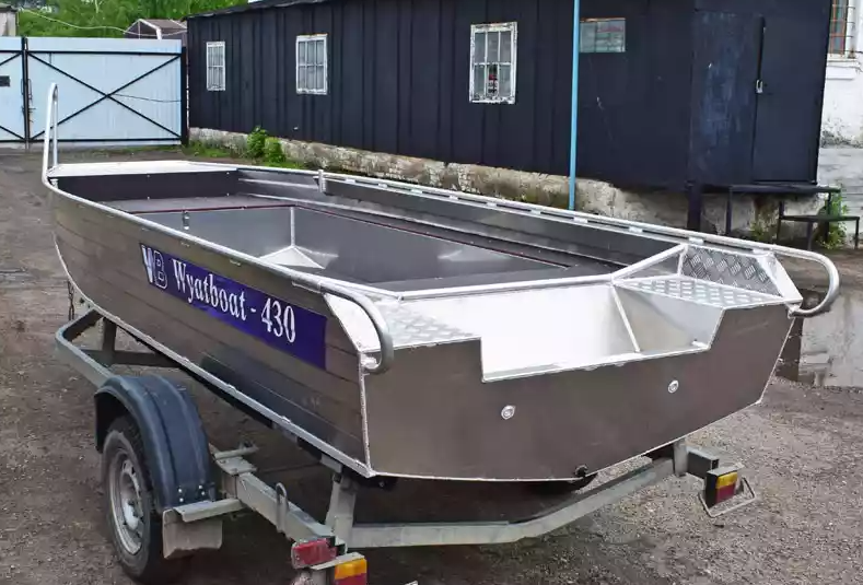 Алюминиевая лодка  Wyatboat-430 Master в Бердске