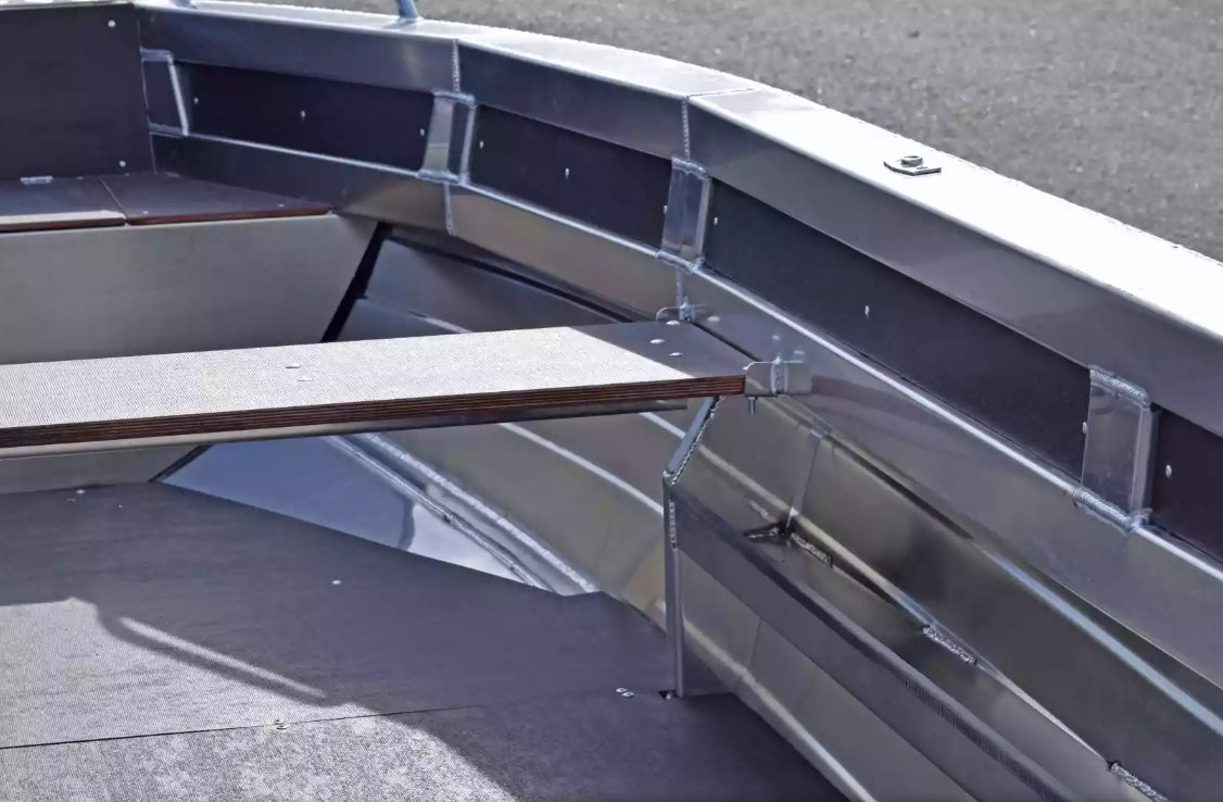 Алюминиевая лодка  Неман-480 Р в Бердске