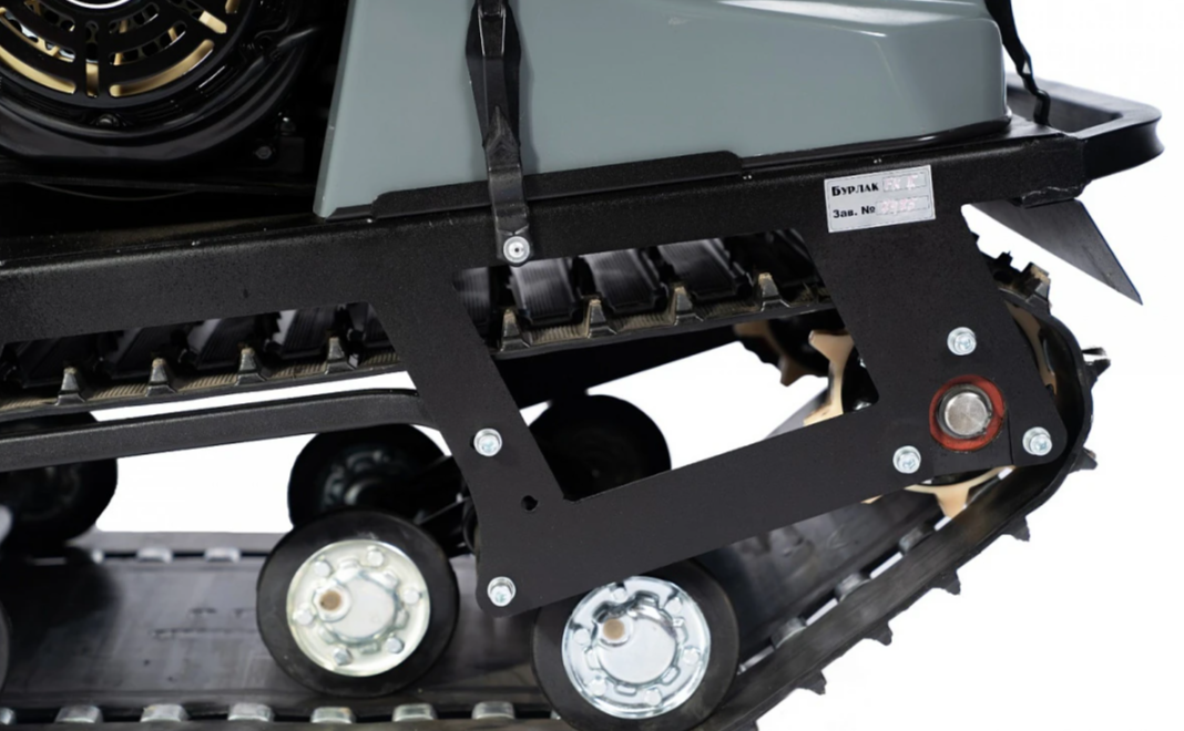 Мотобуксировщик БУРЛАК-M2 LFK 20 л.с. э/с Промысловик в Бердске