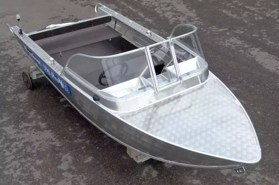 Алюминиевая лодка Wyatboat-390 Pro в Бердске