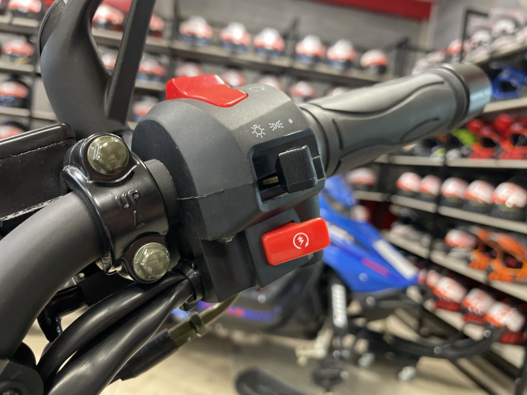 Мопед PROMAX CB150R (49) в Бердске