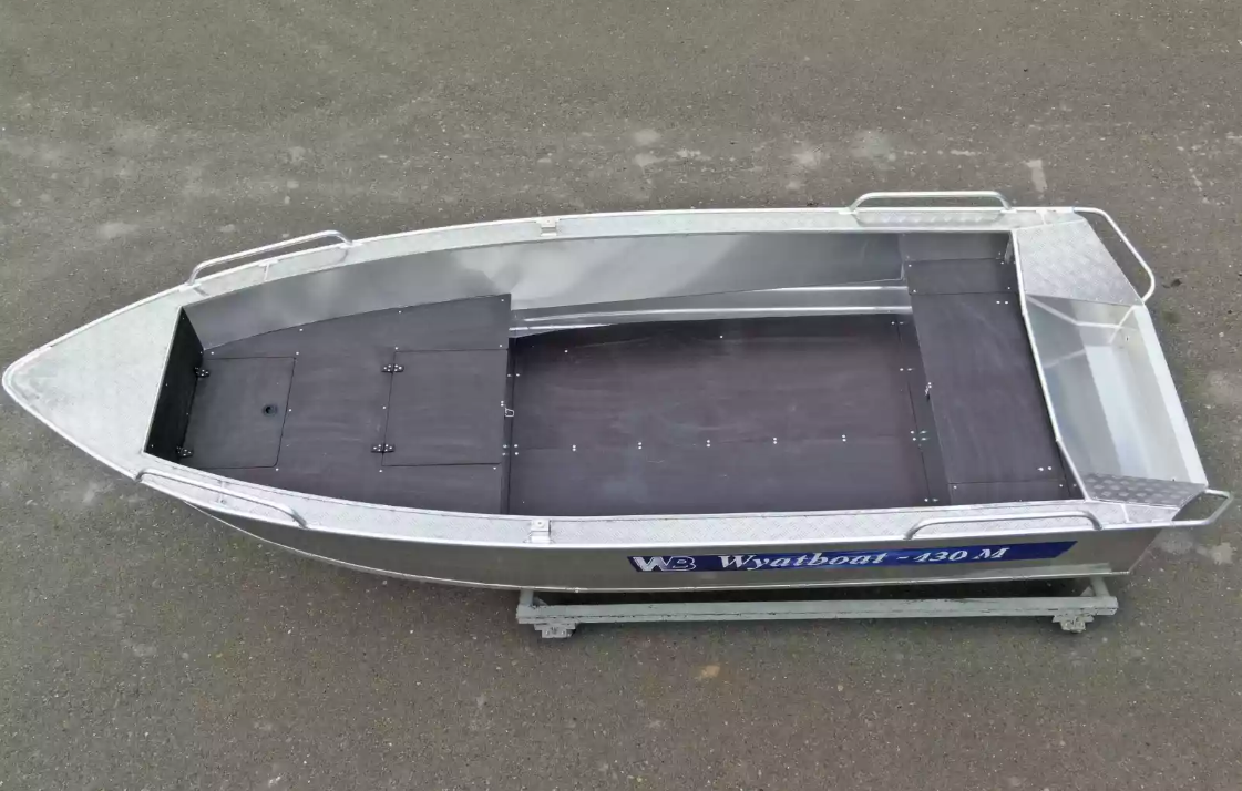 Алюминиевая лодка  Wyatboat-430М FISH в Бердске
