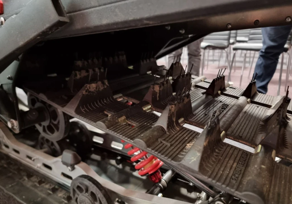 Снегоход AODES Siberiacross 1000 SWT 600mm LCD 6.8 в Бердске