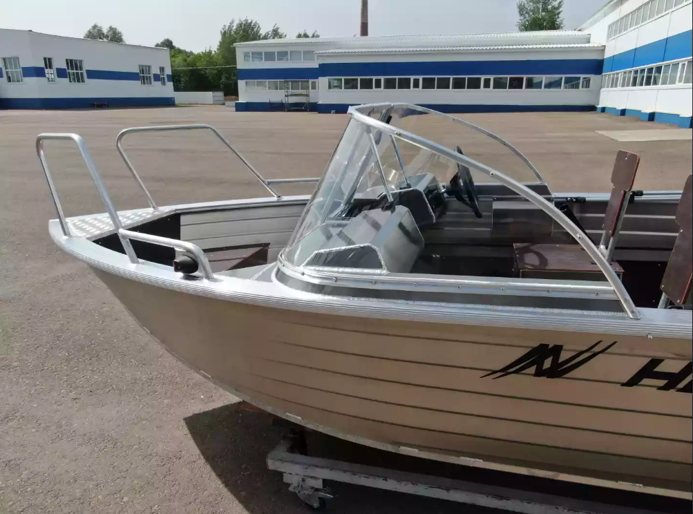Алюминиевая лодка  Неман-400 DCM NEW в Бердске