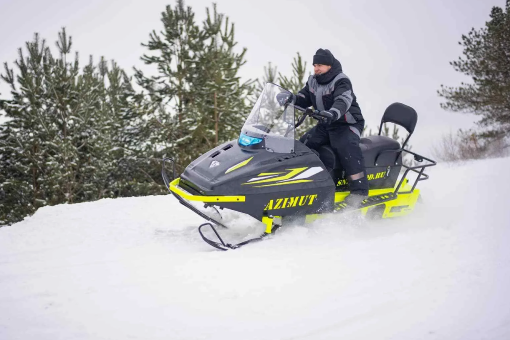 Миниснегоход Бурлак Азимут 24 л.с. , эл.запуск, реверс, тормоз гидравл, капот черный в Бердске