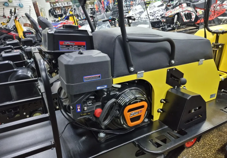 Миниснегоход Бурлак-М Егерь Стандарт SPORT MAX 20 л.с. с эл.зап. в Бердске