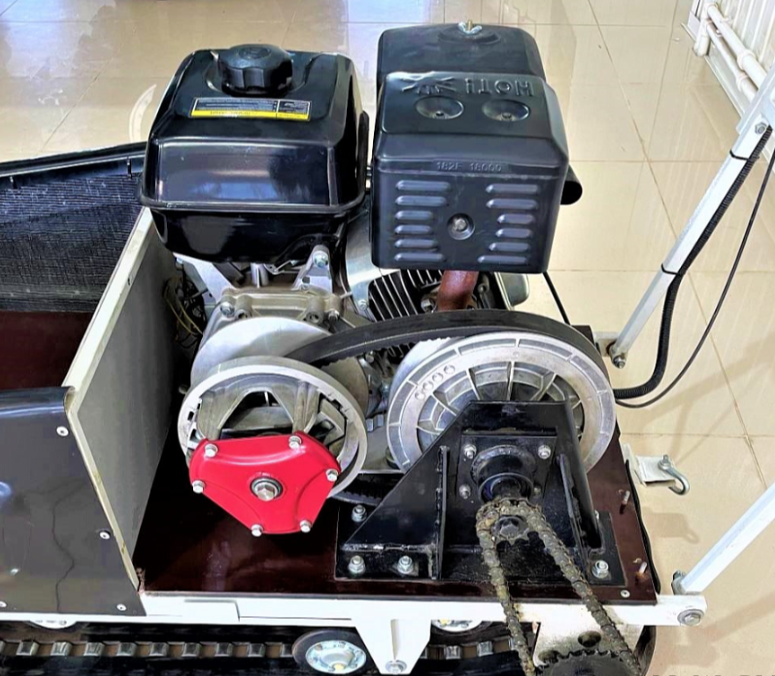 Мотобуксировщик ЕНОТ М 15 Л.С. в Бердске