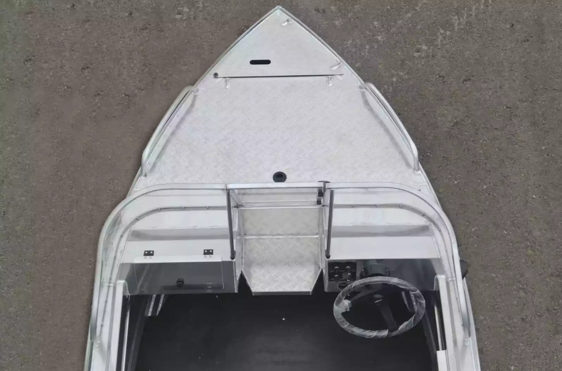 Алюминиевая лодка  Neman-400 PRO в Бердске