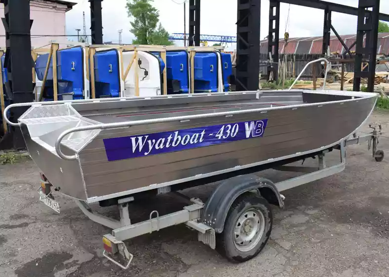 Алюминиевая лодка  Wyatboat-430 Master в Бердске