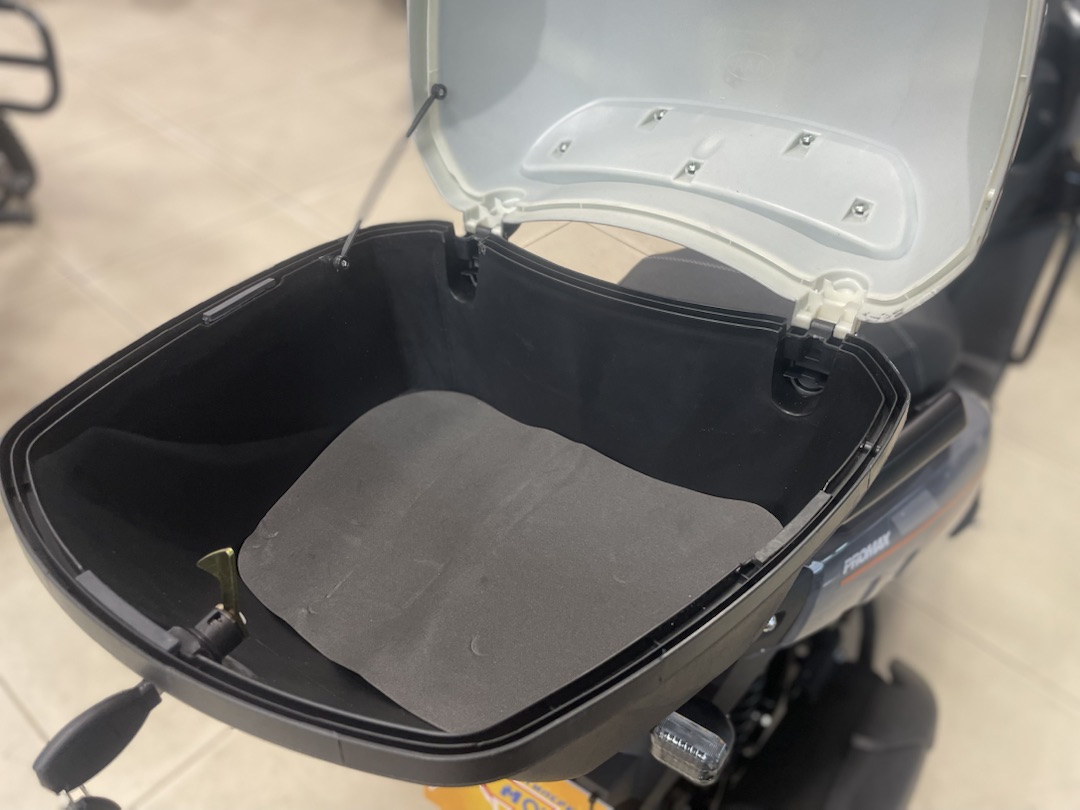 Скутер PROMAX STALKER ARMY 240(49) в Бердске