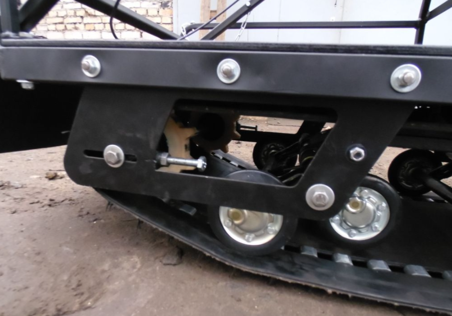 Мотобуксировщик AhtaR Зима 9 л/с с вариатором в Бердске