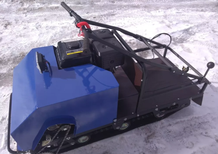 Мотобуксировщик AhtaR ЗИМА с реверсом (задний ход) в Бердске